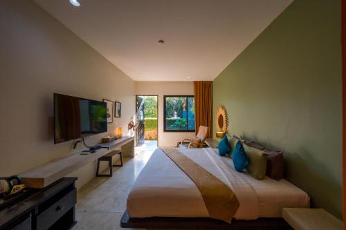 room detail thumbnail 0