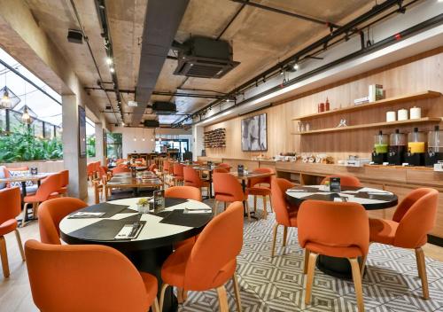 Restaurant, Transamerica Executive Jardins in São Paulo