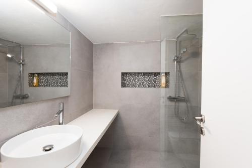 Luxurious 2bedroom flat near Athens center, Athens (photo 8)