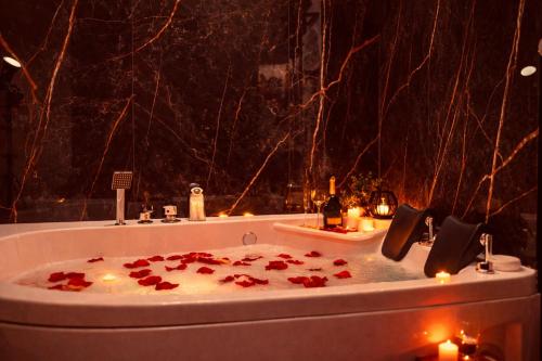 Elene Suites Luxury Boutique
