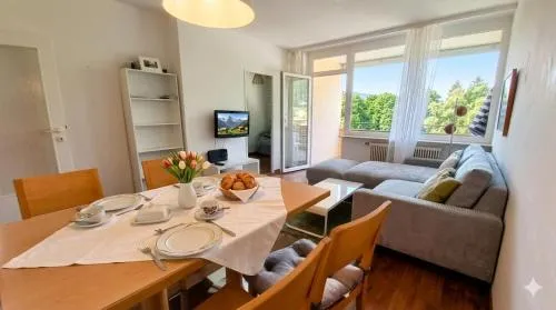SIMON Haus KMB Seeappartement am Ossiacher See, Hallenbad, Skiarena Gerlitzen in Tschöran, Österreich