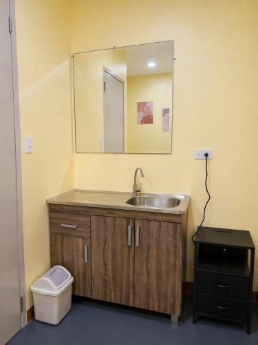 Belechl Ranch Studio Rental - Cozy Compact Room with Private Bathroom in Koror Island