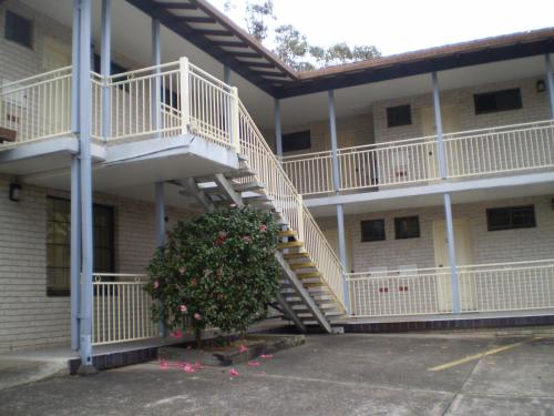 Exterior view, Excelsior Motor Inn in Port Macquarie