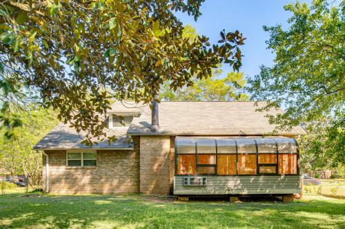 Explore ATL! 2026 World Cup Base with Chic Interior in 阿特波罗(GA)