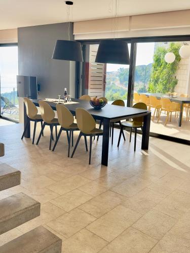 設施, Villa Forte- the exclusive private villa with amazing sea view located in Mimice in 米米采