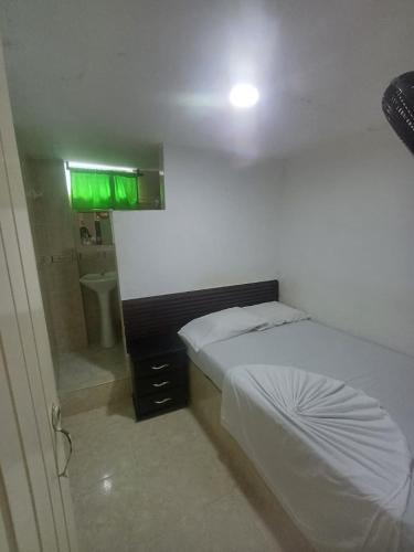 1 twin bed