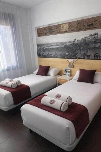 2 twin beds
