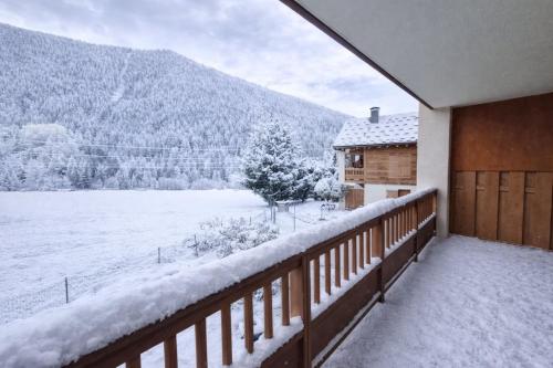Modern apartment in the heart of Seez in Seez