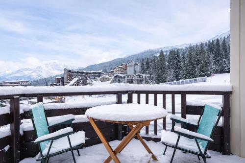 LUMINEUX Cocon avec BALCON et vue sur la Vallée - Le Praz
