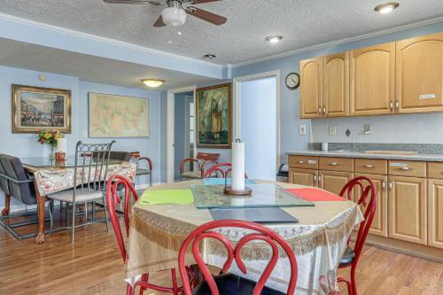 Spacious Norcross Home about 21 Mi to Downtown Atlanta in Norcross, USA