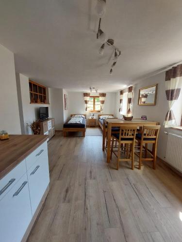 Privat Zimmer Spielberg in Spielberg