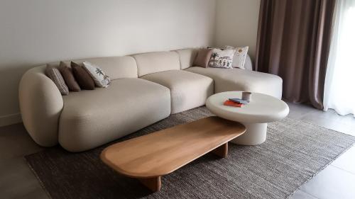 Lustica Bay Signature – khách sạn tại Radovici
