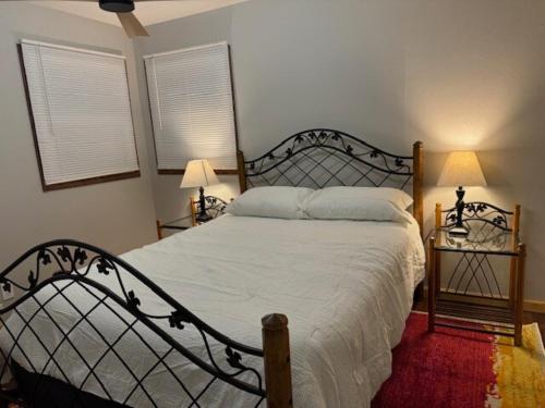 Sunnyside Rental in McHenry (IL)