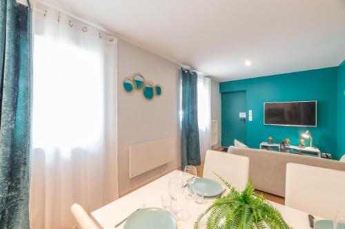 La perle Lune -chambre en colocation- centre - ville - parking - Aranc