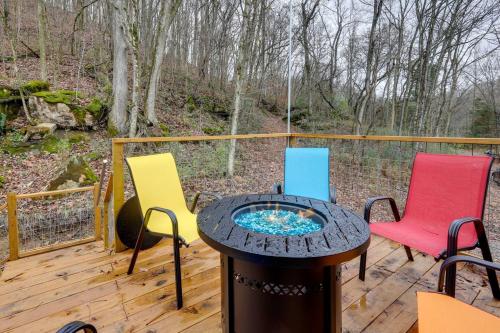 Roomy Gathering Retreat, North of Nashville in Millersville (TN)