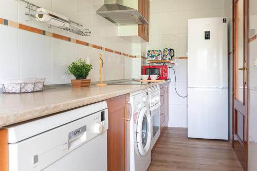Dúplex con jardín (Duplex con jardin) in Pomaluengo