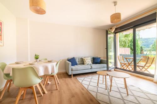 Dúplex con jardín (Duplex con jardin) in Pomaluengo