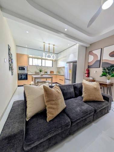 Salt & Breeze Villa in Plantation Village