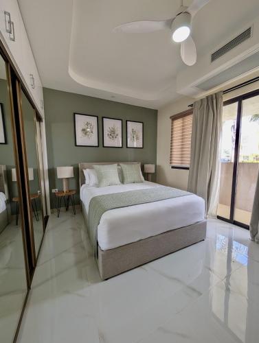 Salt & Breeze Villa in Plantation Village