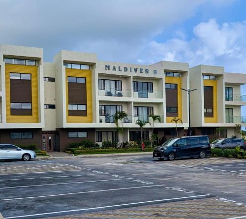 Salt & Breeze Villa in Plantation Village
