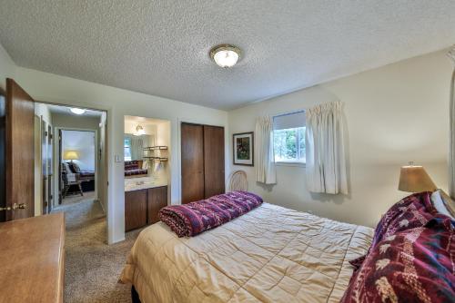 Hi Country Haus Unit 705 - image 18