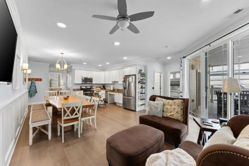 8609 Landis Ave, Condo 201 in Sea Isle City