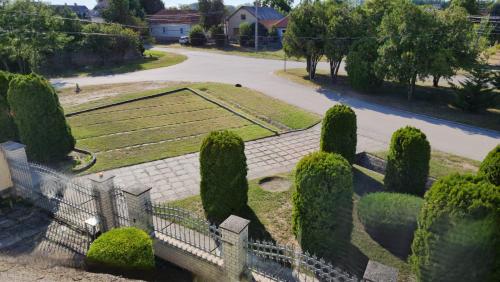 Szigetköz Győrzámoly Apartman (Szigetkoz Gyorzamoly Apartman) in Dunaszeg