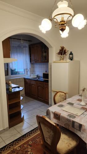 Szigetköz Győrzámoly Apartman (Szigetkoz Gyorzamoly Apartman) in Dunaszeg