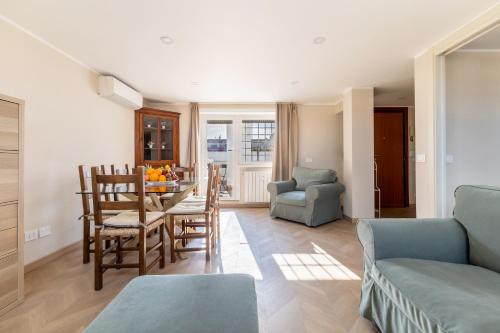Hostly-The Terrace Apartment Roma