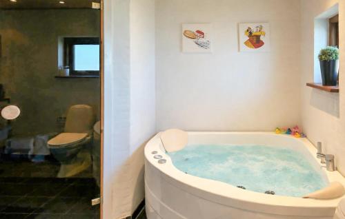 Bathroom, Lovely Home In Haderslev With Sauna in Flovt