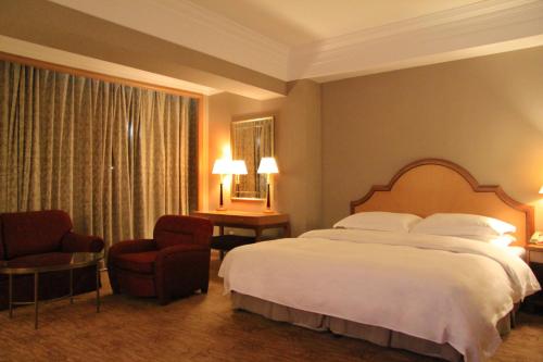 room detail thumbnail 0