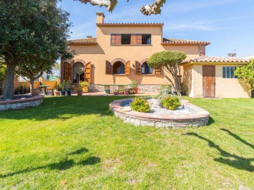 Casa con piscina privada, jardín, barbacoa, wifi y despacho en Costa Brava - ES-89-83 (Casa con piscina privada, jardin, barbacoa, wifi y despacho en Costa Brava - ES-89-83) in L'Armentera
