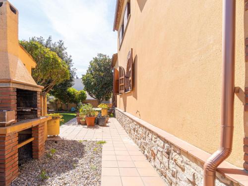 Casa con piscina privada, jardín, barbacoa, wifi y despacho en Costa Brava - ES-89-83 (Casa con piscina privada, jardin, barbacoa, wifi y despacho en Costa Brava - ES-89-83) in L'Armentera