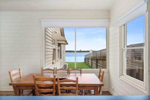 Portrush - Absolute River Frontage - Bikes- Kayaks in Barwon Heads