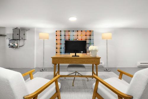 Lafayette Loft by StayHaus I Renovated 2BR - image 6