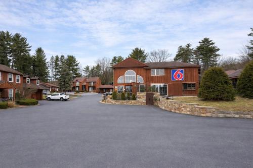 Studio 6 Lake George NY Adirondacks