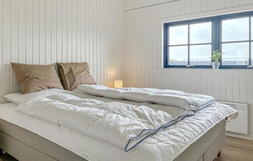 Amazing Home In Oksbøl With Sauna in Graerup