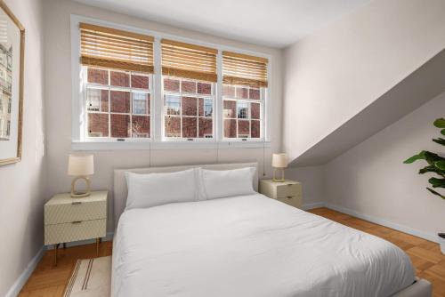 Macdougal Residence Classic 1BR Brick Loft in Greenwich Village - image 3