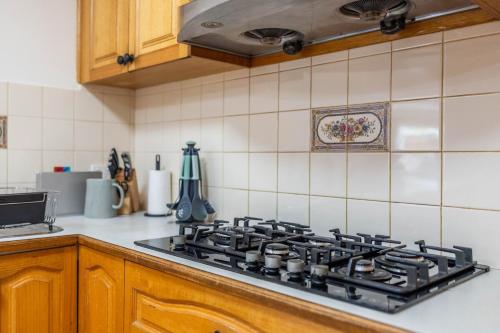 Private, Convenient Family Stay in Forest Hill