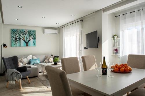 Old Town Apartment with Balcony