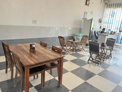 Ligree Hotel and Restaurant in Bassi