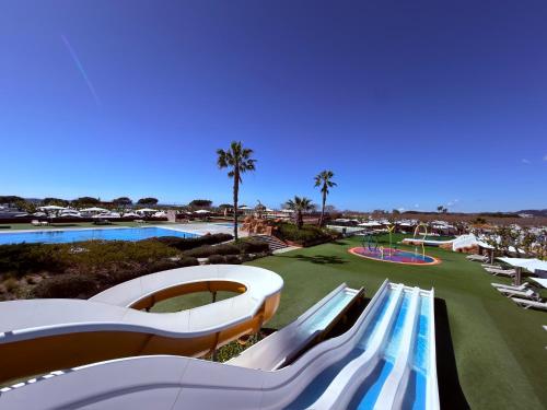 Camping Resort Els Pins - Lloret De Mar