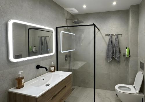 Blloku Cozy Apartment - image 4