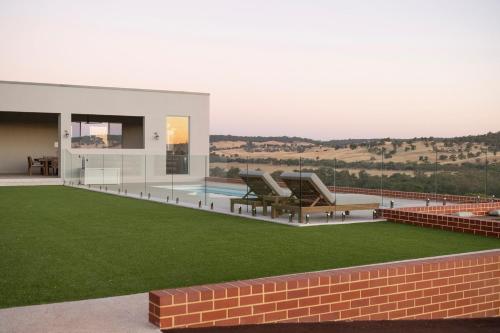 Toy Farmhouse - Bindoon in Chittering