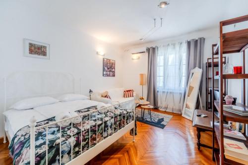 Cozy Studio in the Center of Zagreb - Happy Rentals – khách sạn tại Gornji Grad
