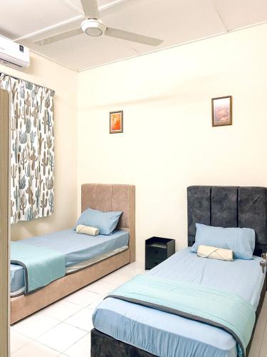 Seraya Homestay  Semi-D w/ Private Yard & Fast Wi-Fi - 15 mins KLIA - image 11