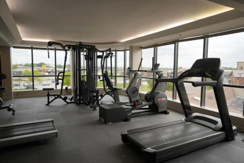 Clarion Hotel Broken Arrow - Tulsa - image 30