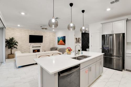 Iekārtas, 3001 Hafen Ln in Melburnas pludmale (FL)