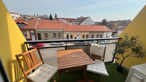 Balcony/terrace, Emily Apartman in Szigeti Kulvaros