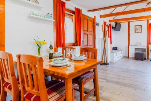 Seadmed, Timber Cottage With Pool - Happy Rentals in Donji Koncovcak